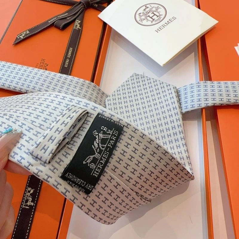 Functional Hermes Neckties 268775