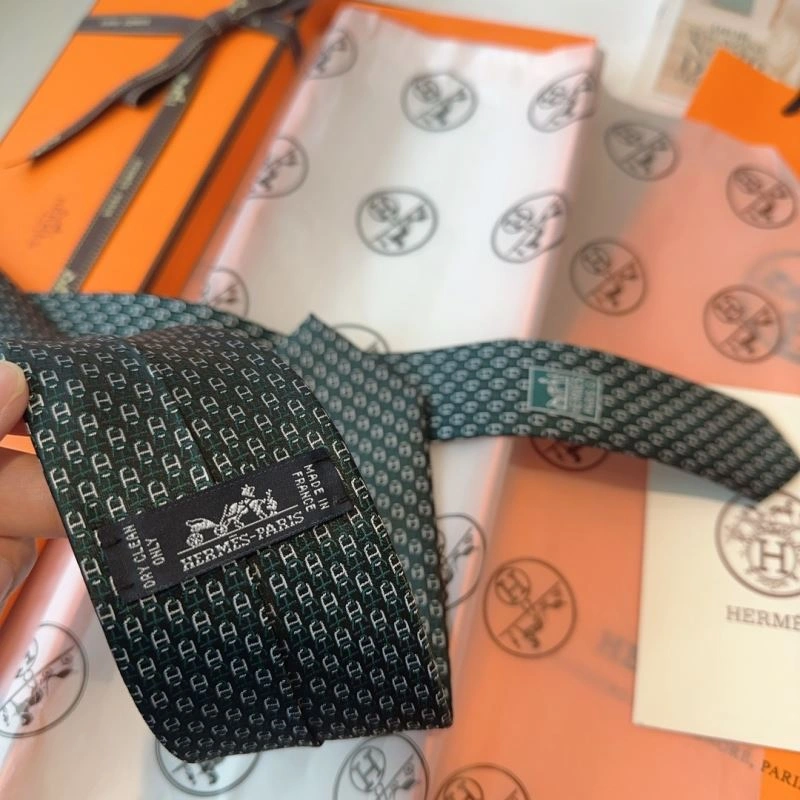Hermes Neckties TravelReady 268687