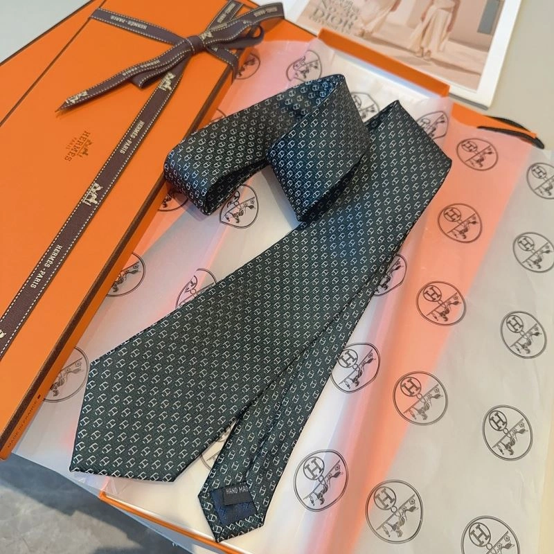 Hermes Neckties TravelReady 268687