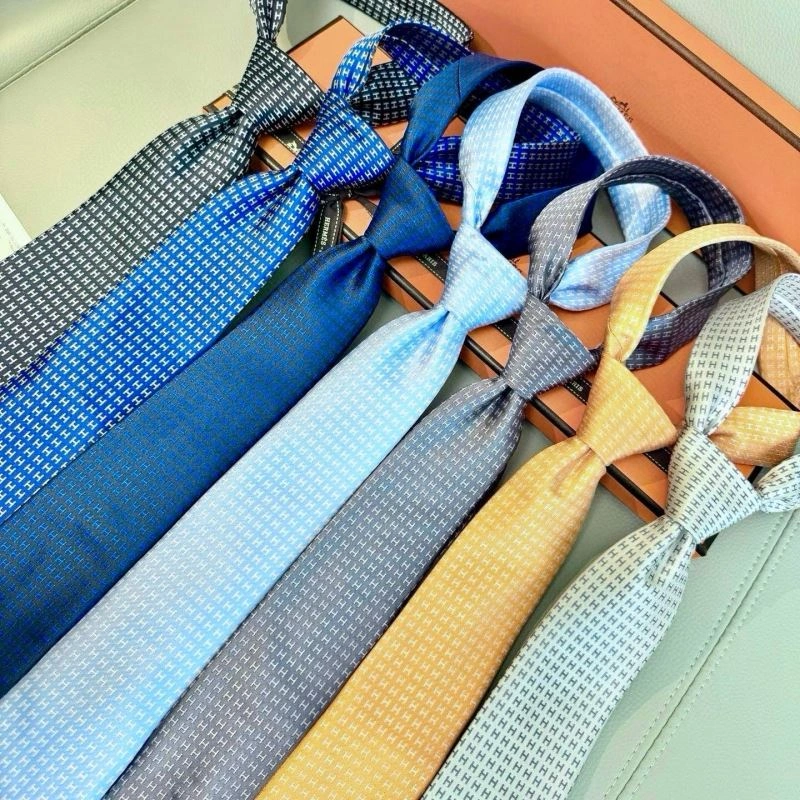Neat Hermes Neckties 268700