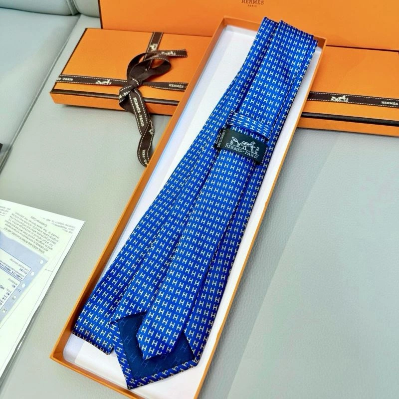 Neat Hermes Neckties 268700