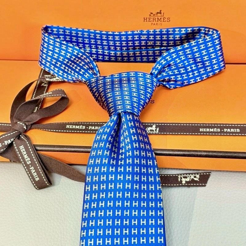 Neat Hermes Neckties 268700