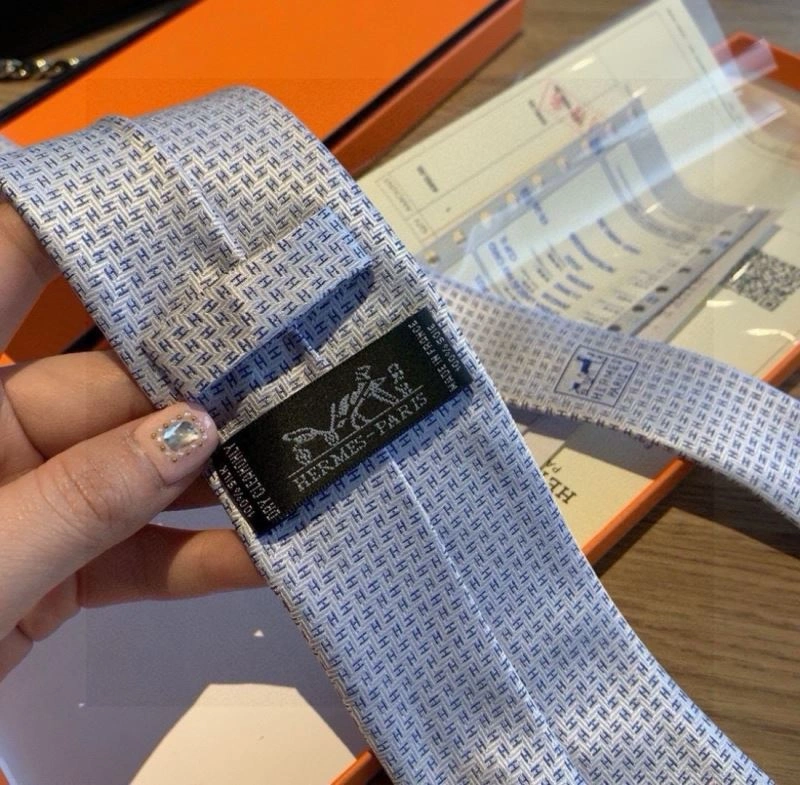Hermes Neckties ZipUp 268683
