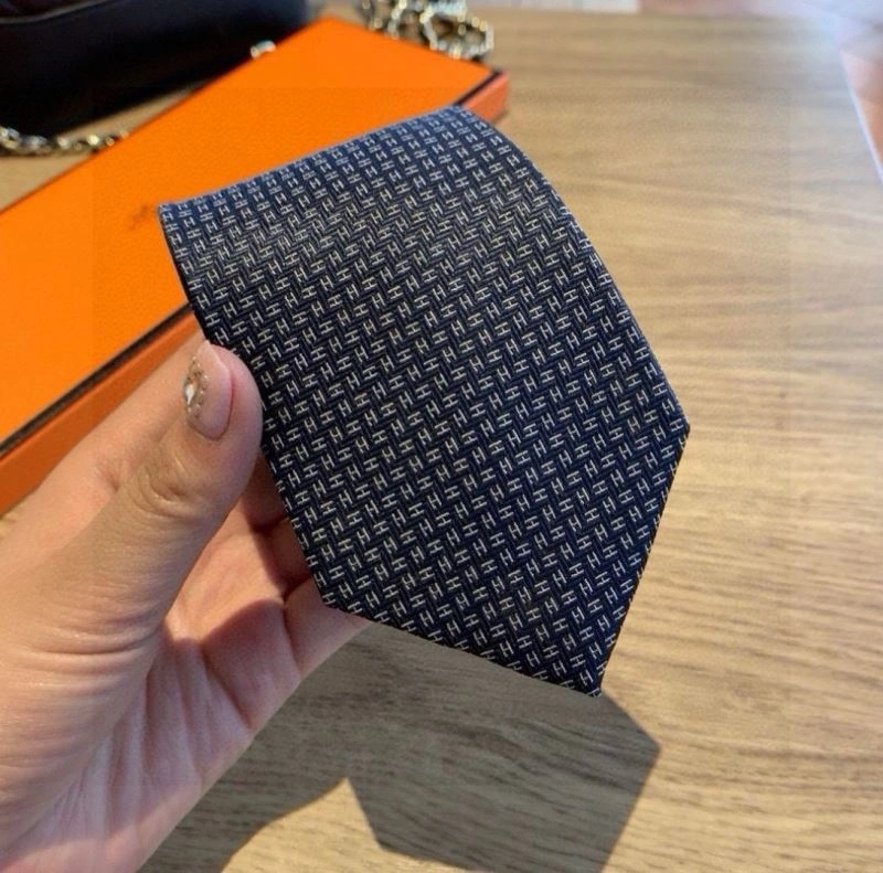 Hermes Neckties Compact 268681