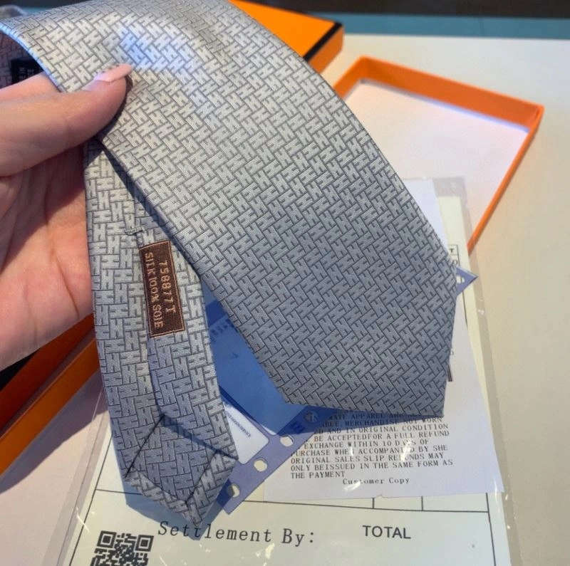 Functional Hermes Neckties 268623