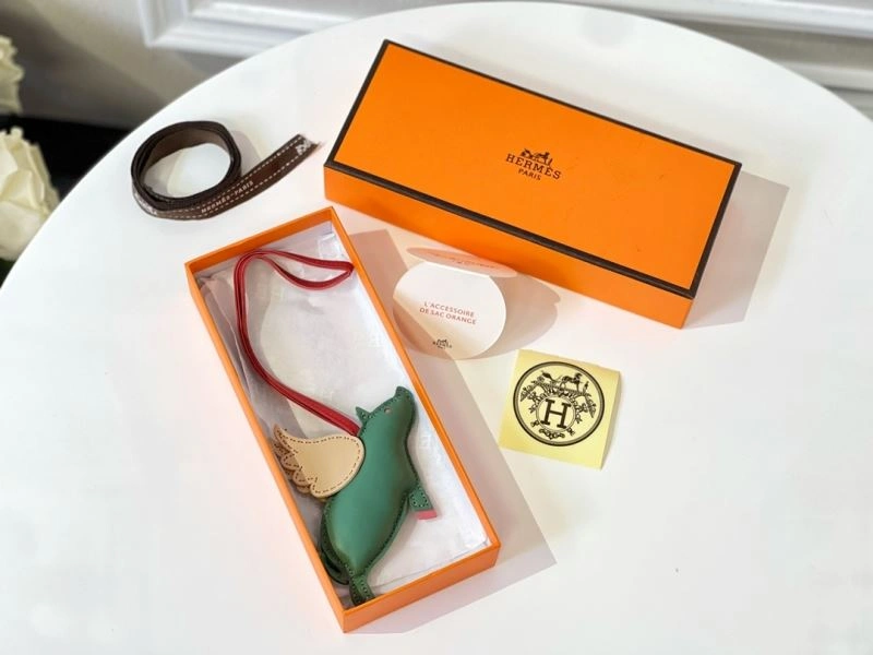 Hermes Ornaments Bright 270248