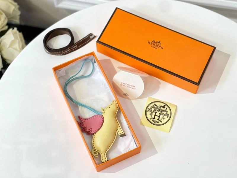 Hermes Ornaments Cozy 270246