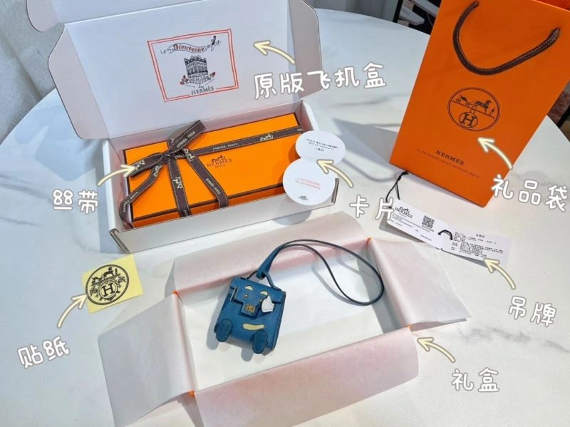 Hermes Ornaments Breathable 270243