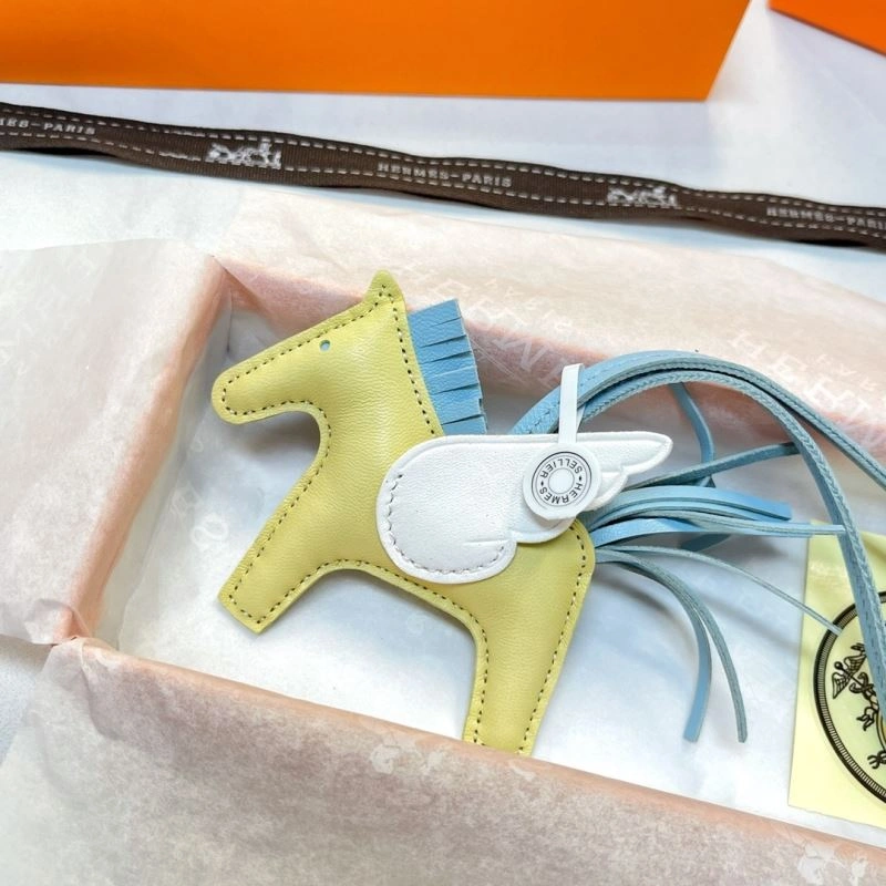 Durable Hermes Ornaments 270222