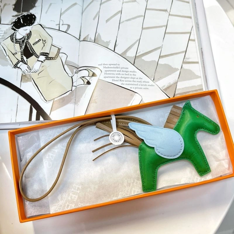 Hermes Ornaments Compact 270231