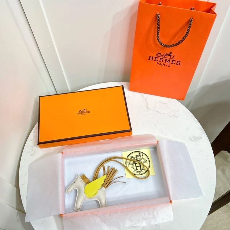 Hermes Ornaments Lightweight 270209