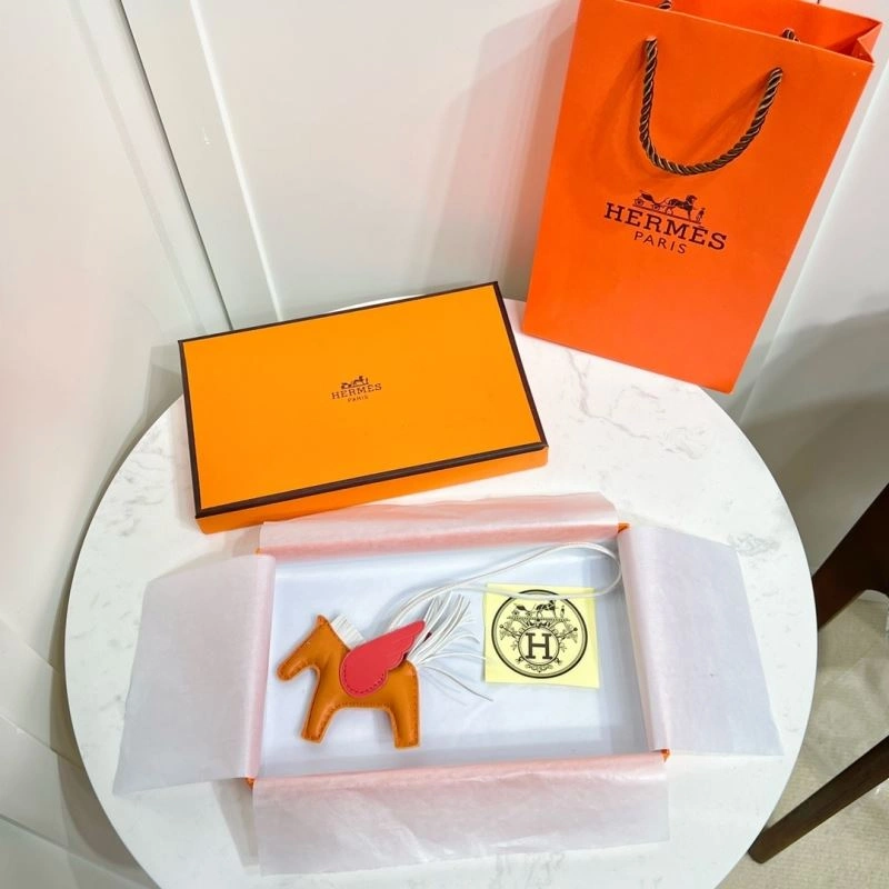 Hermes Ornaments Lightweight 270209
