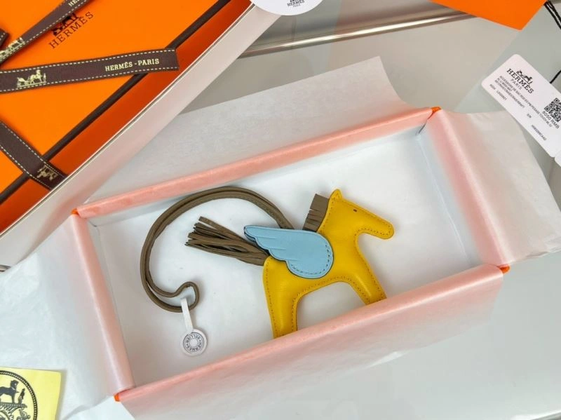 WellDesigned Hermes Ornaments 270196