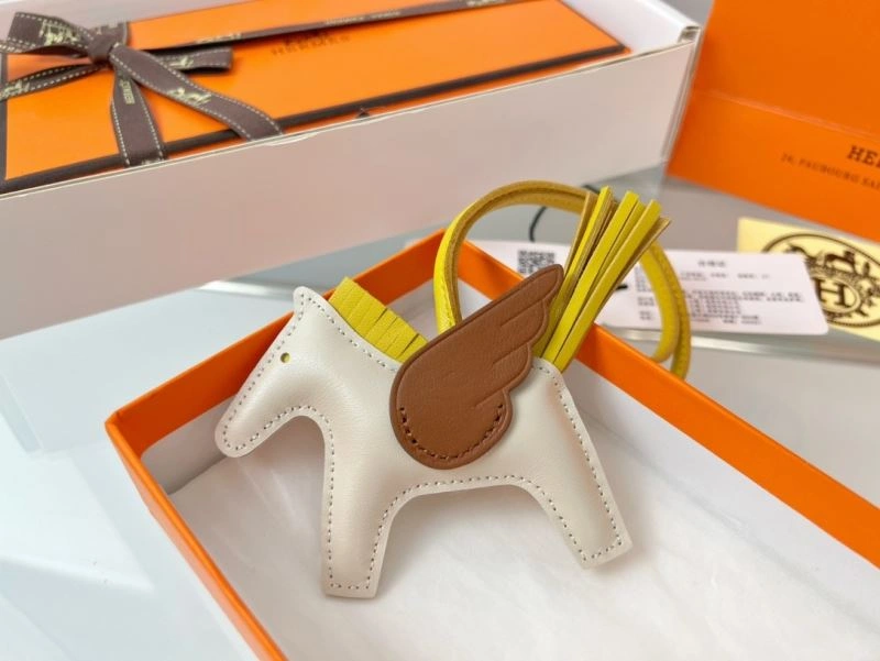 Hermes Ornaments Vibrant 270169