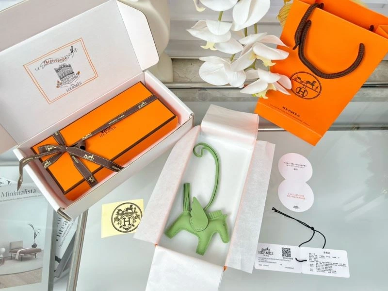 Hermes Ornaments Supportive 270139