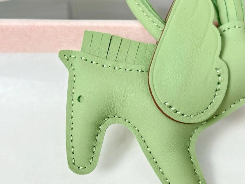 Hermes Ornaments Supportive 270139