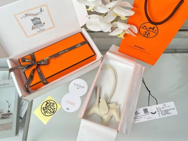 Hermes Ornaments Efficient 270143
