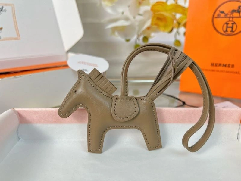 Comfortable Hermes Ornaments 270150