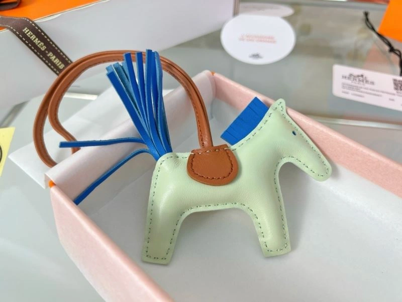 MoistureWicking Hermes Ornaments 270090
