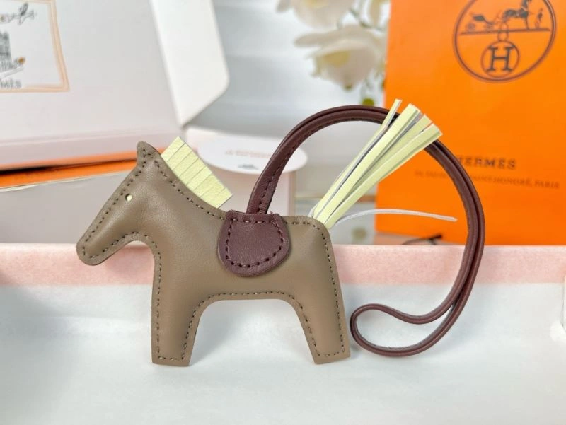 EyeCatching Hermes Ornaments 270055