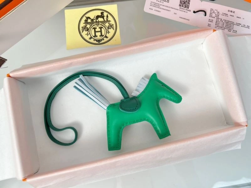 Lightweight Hermes Ornaments 270073