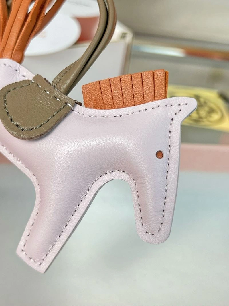 Trendsetting Hermes Ornaments 270061