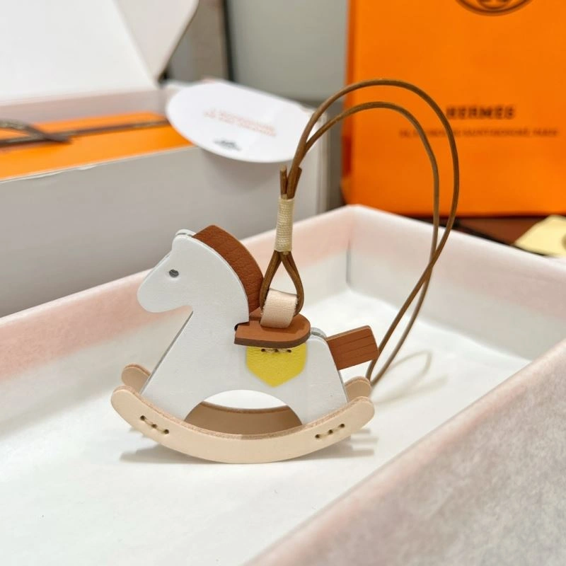 Effortless Hermes Ornaments 269731