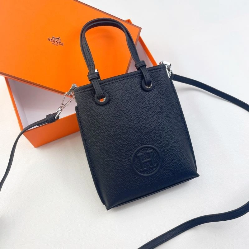 Hermes Other Bags WeatherProof 88913