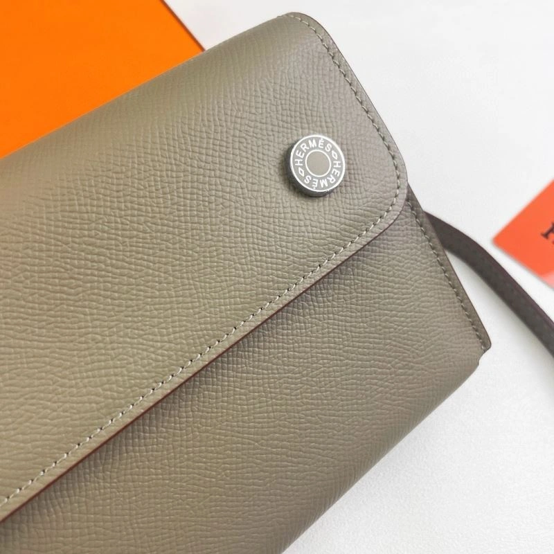 Resilient Hermes Other Bags 88899