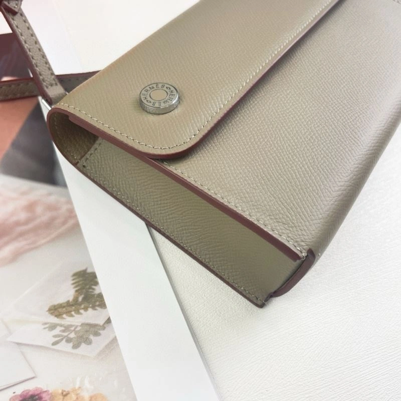 Resilient Hermes Other Bags 88899