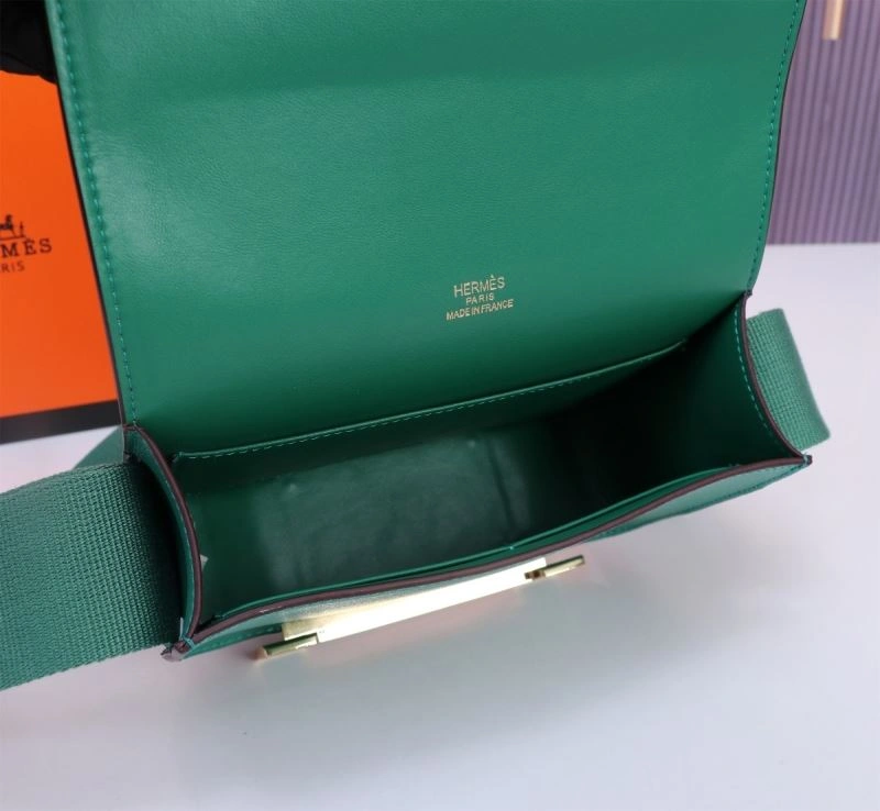 Hermes Other Bags ModernLook 89330