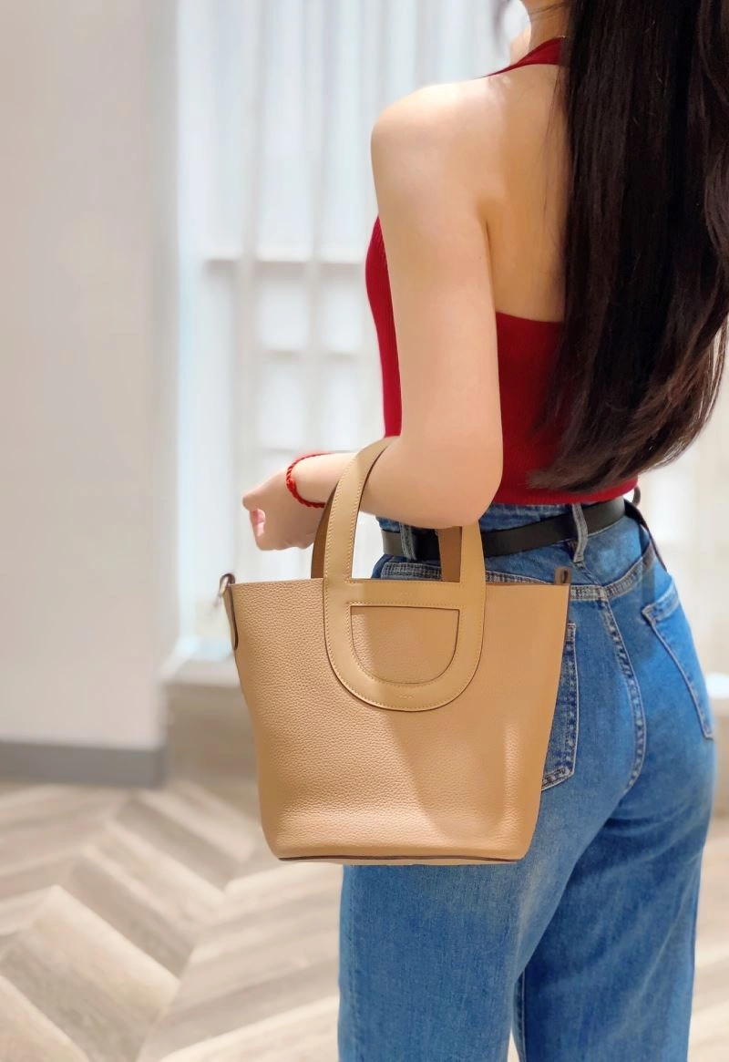 Hermes Other Bags ZipUp 66905