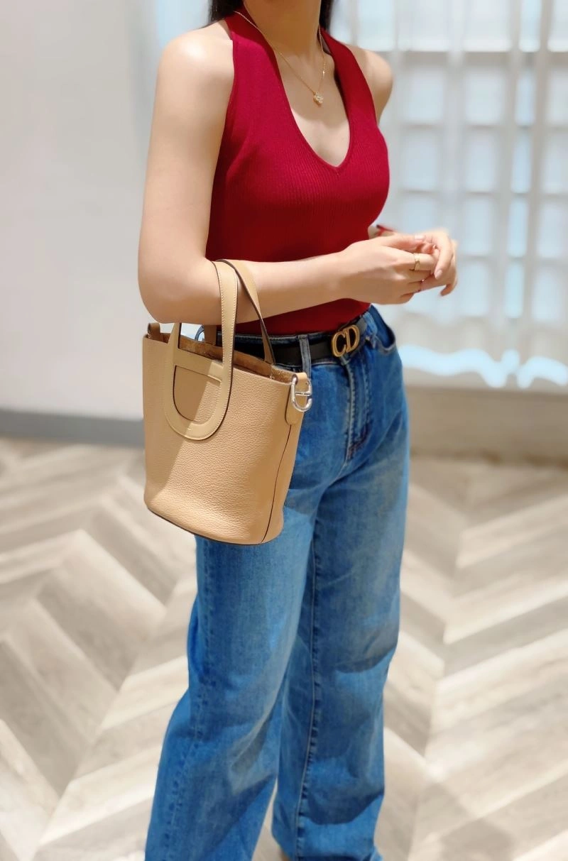 Hermes Other Bags ZipUp 66905