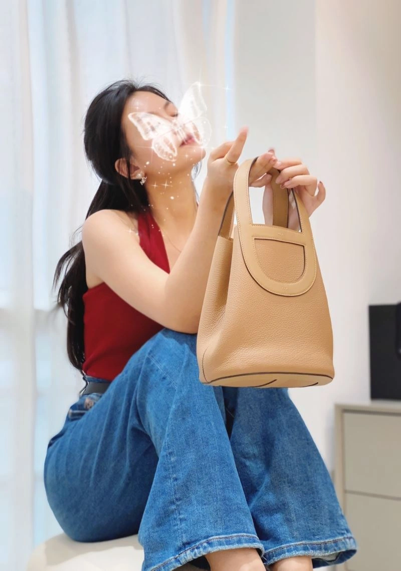 Hermes Other Bags ZipUp 66905