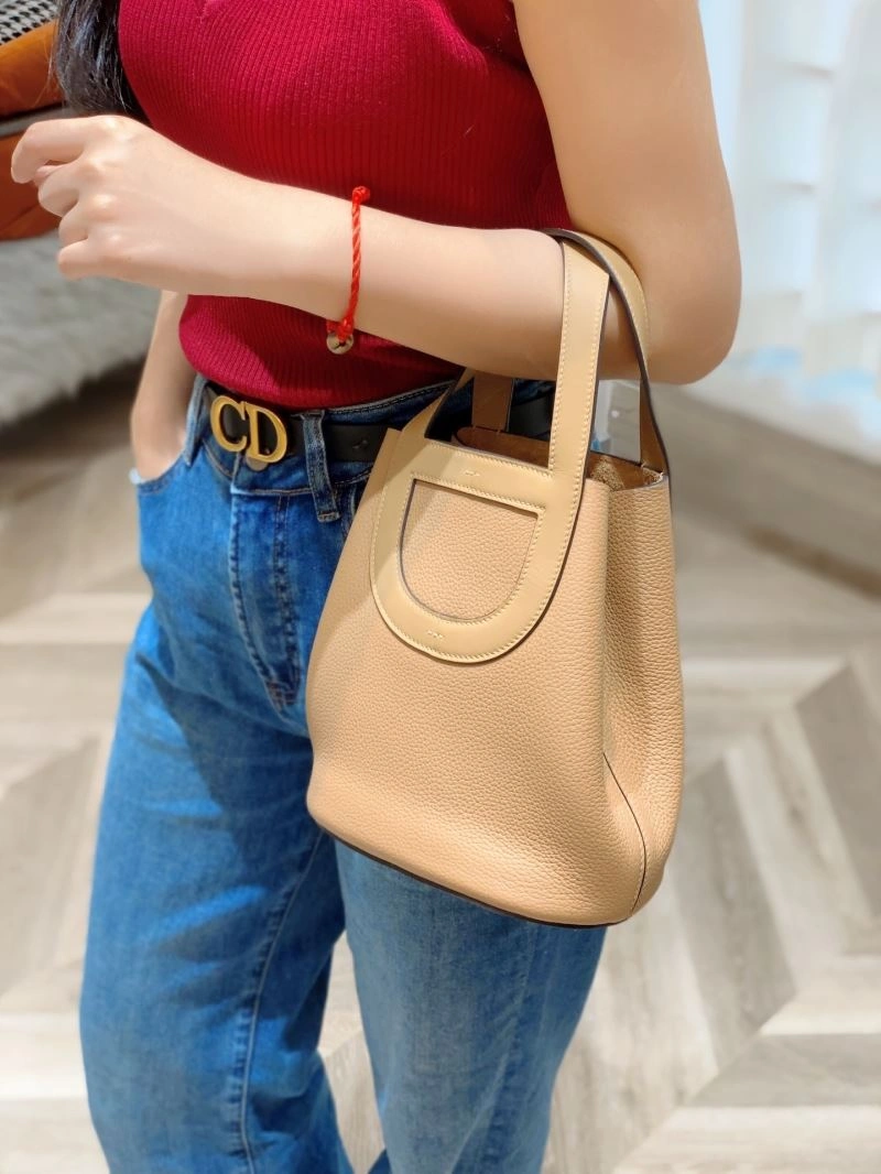 Hermes Other Bags ZipUp 66905
