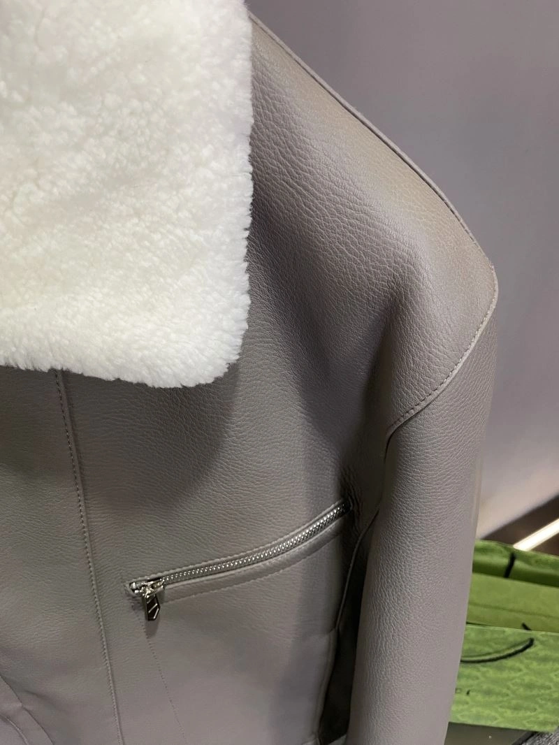 Hermes Outwear WrinkleFree 130242