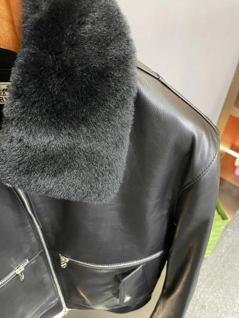 Lightweight Hermes Outwear 130244