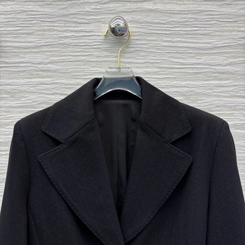 Neat Hermes Outwear 129495