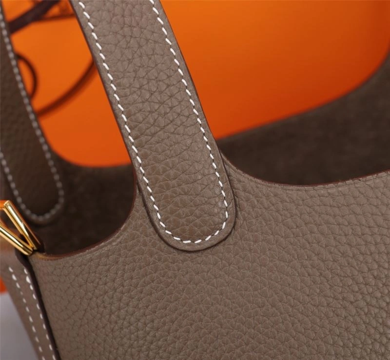 Hermes Picotin Lock Compact 89962