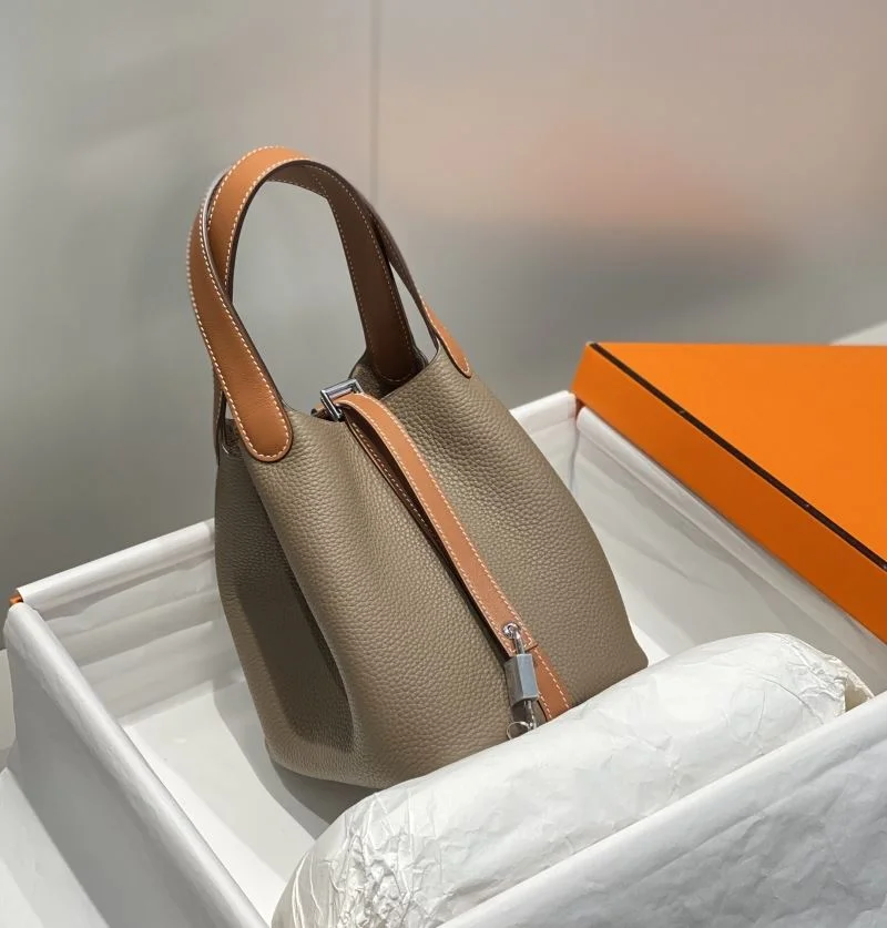 Hermes Picotin Lock Stylish 48618