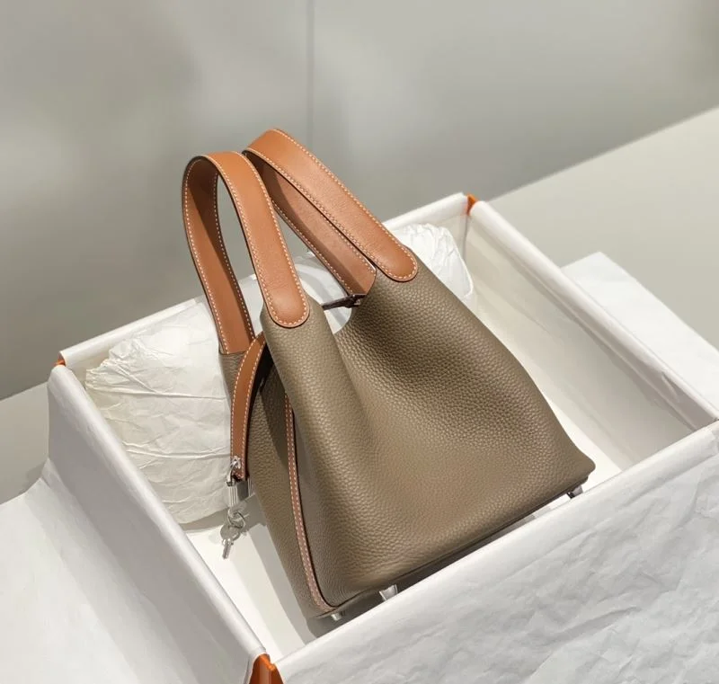 Hermes Picotin Lock Stylish 48618
