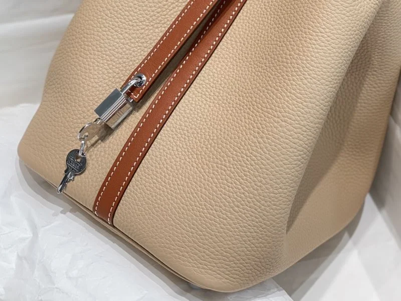 Practical Hermes Picotin Lock 48600