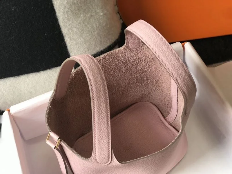 EyeCatching Hermes Picotin Lock 48596