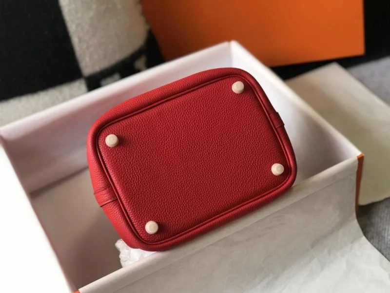 Versatile Hermes Picotin Lock 48589