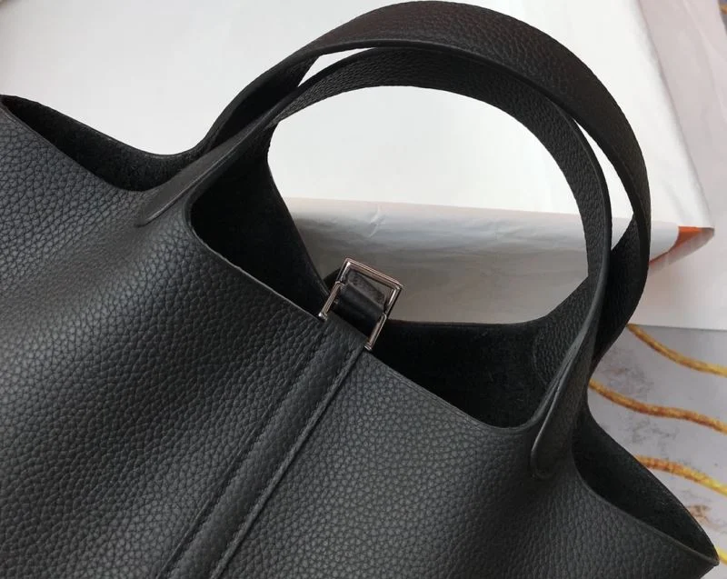 WellDesigned Hermes Picotin Lock 48586