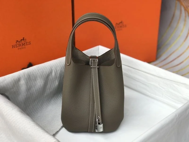 Sleek Hermes Picotin Lock 48580