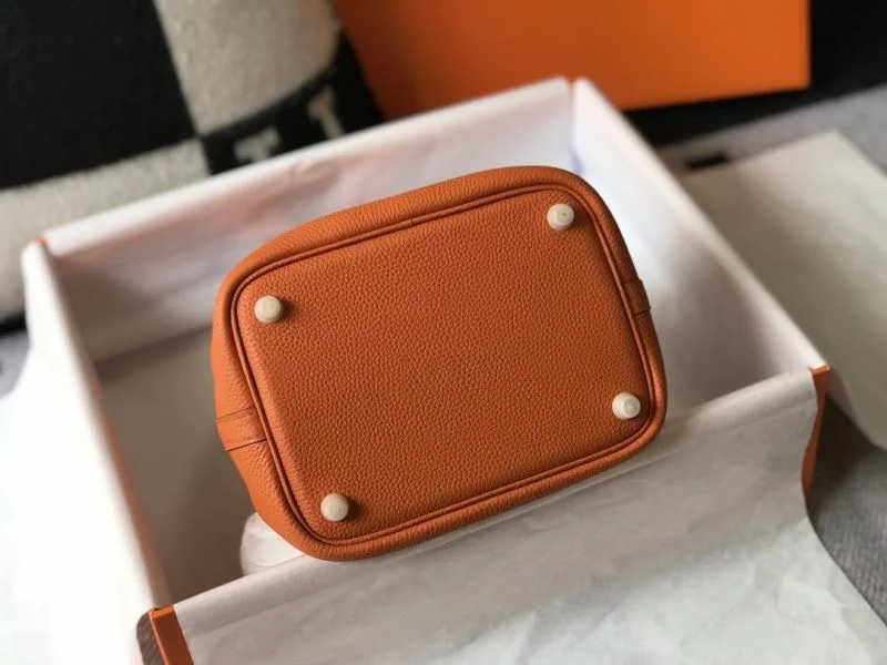 Sleek Hermes Picotin Lock 48572