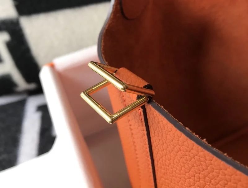 Sleek Hermes Picotin Lock 48572