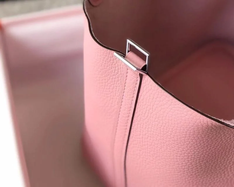 Modern Hermes Picotin Lock 48569