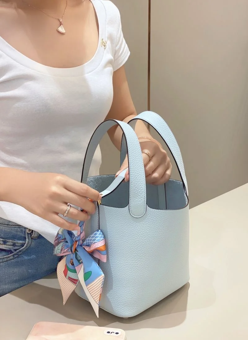 Soft Hermes Picotin Lock 48566